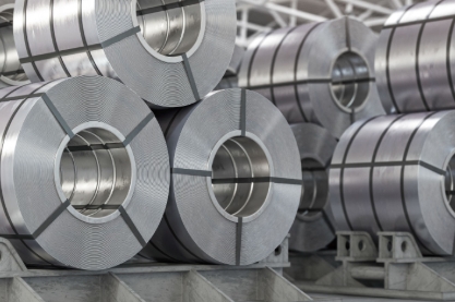 UE duplicará aranceles al acero importado