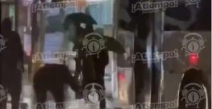 this is an alt image