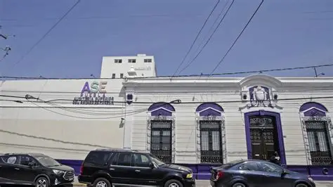 this is an alt image