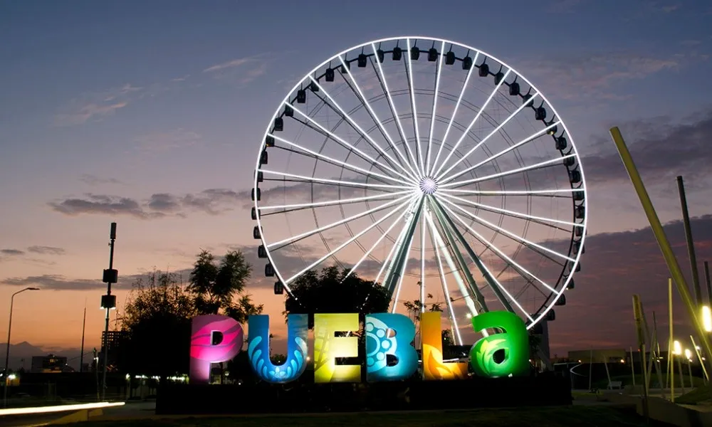 Turistas destacan seguridad y limpieza en Puebla, reporta Turismo Municipal