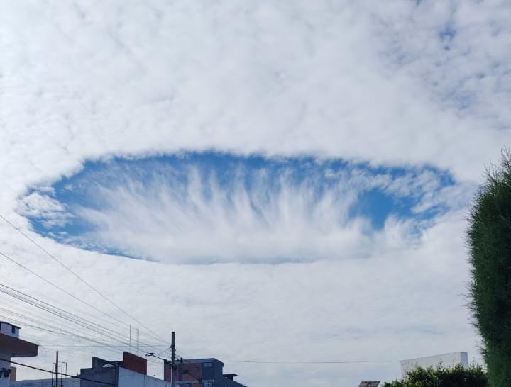 Aparece cavum en el cielo de Puebla Capital