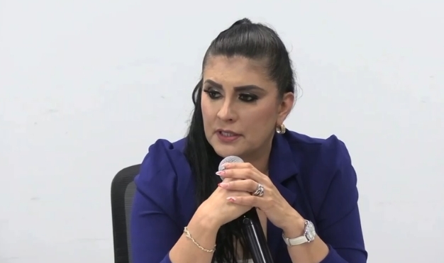 this is an alt image