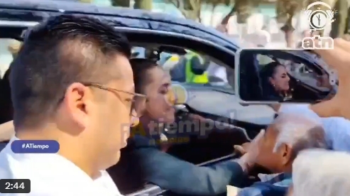 this is an alt image