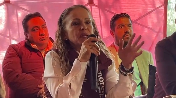 this is an alt image