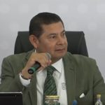 this is an alt image