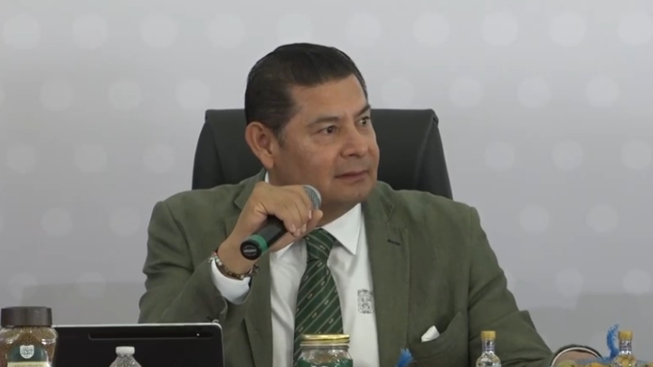 this is an alt image