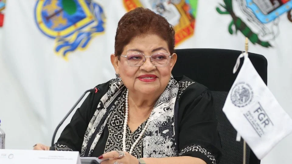 Embajada de EU pide a la FGR priorizar el desmantelamiento de organizaciones criminales