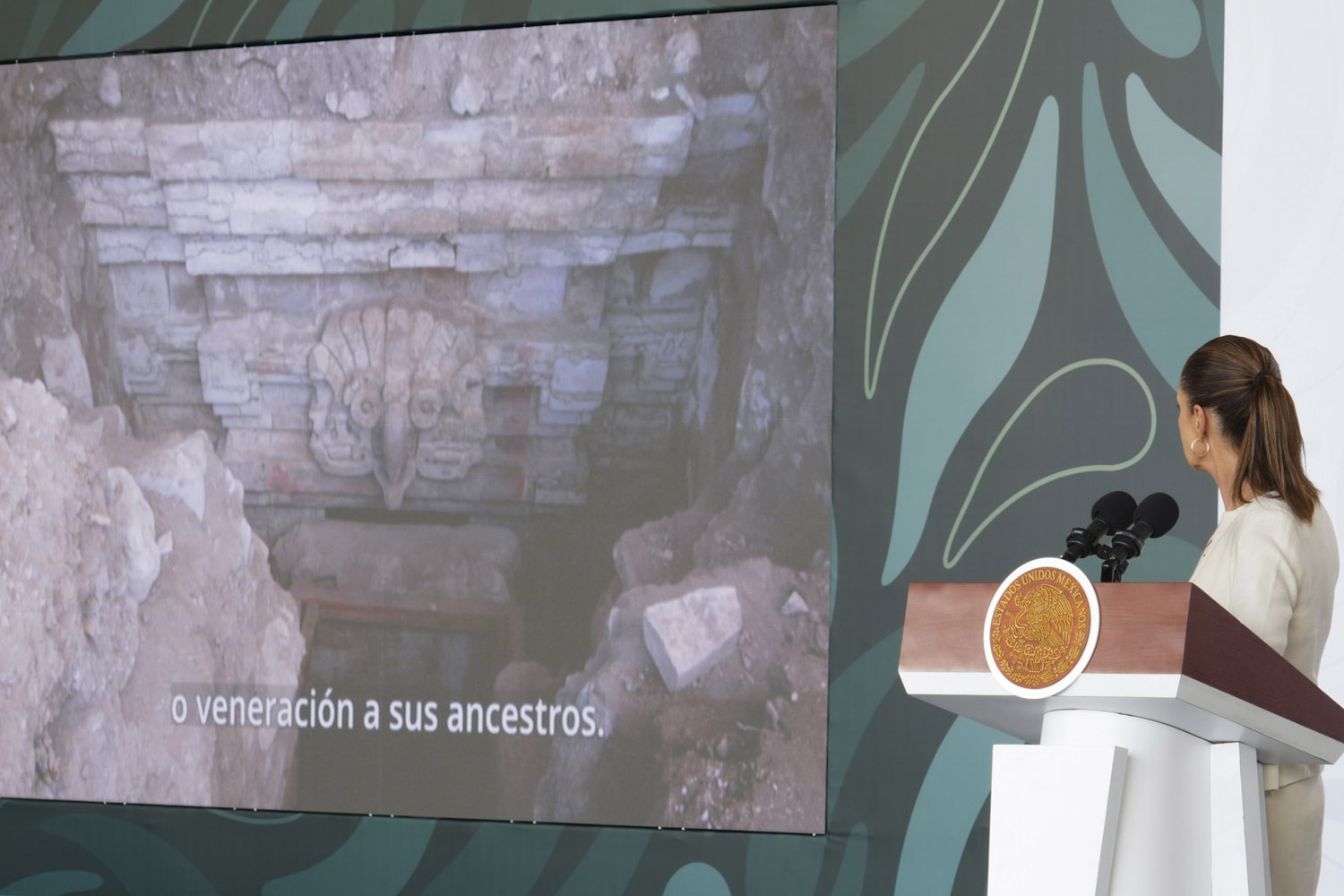 Destacan hallazgo de tumba zapoteca en Oaxaca