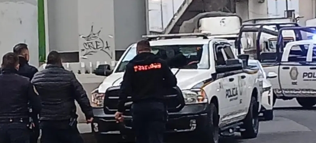 Mujer es asesinada a balazos en Iztapalapa