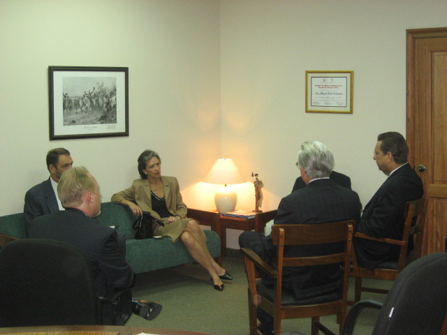 Visita de la Embajadora de Francia a la Universidad Nacional Pedro Henríquez Ureña (UNPHU)