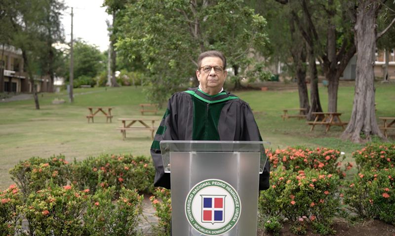 UNPHU investirá 582 profesionales y entregará Doctorado Honoris Causa al doctor Melvin Cintrón