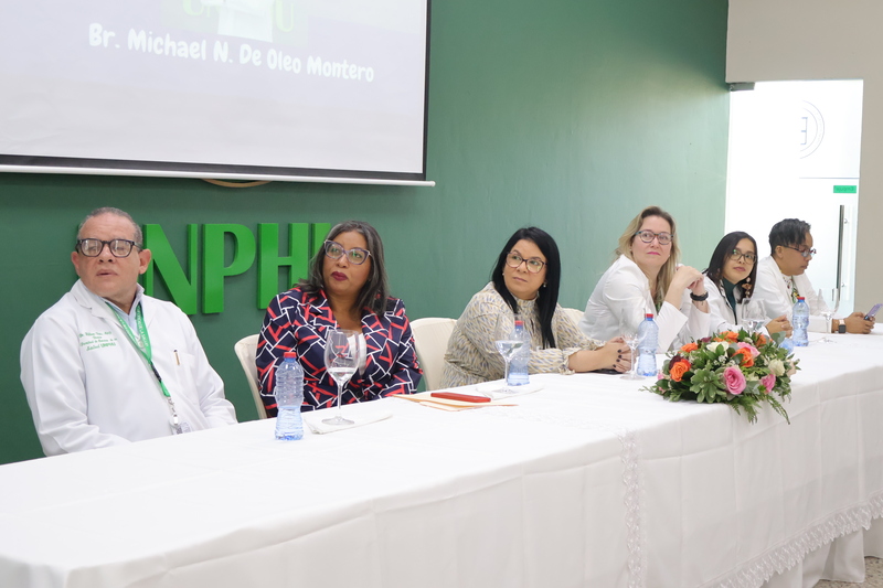 Escuela de Medicina de la UNPHU celebra ceremonia de la Bata Blanca