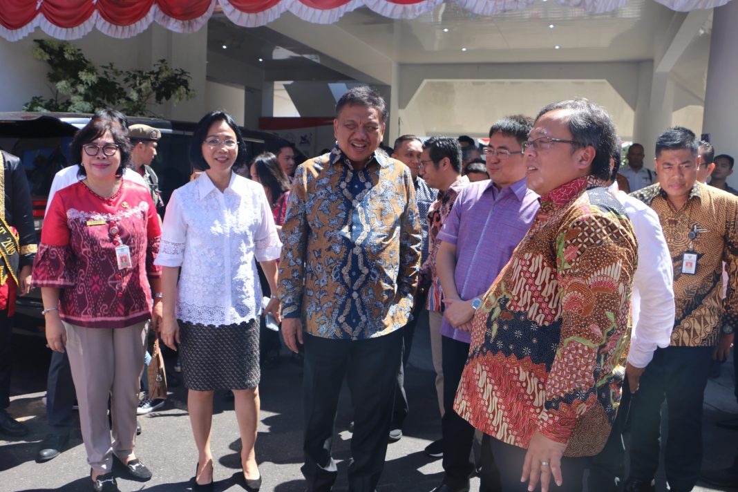 Raker UNSRAT 2020 dihadiri Menteri Ristek/Kepala BRIN dan Gubernur Sulawesi Utara Raker UNSRAT 2020 dihadiri Menteri Ristek/Kepala BRIN dan Gubernur Sulawesi Utara
