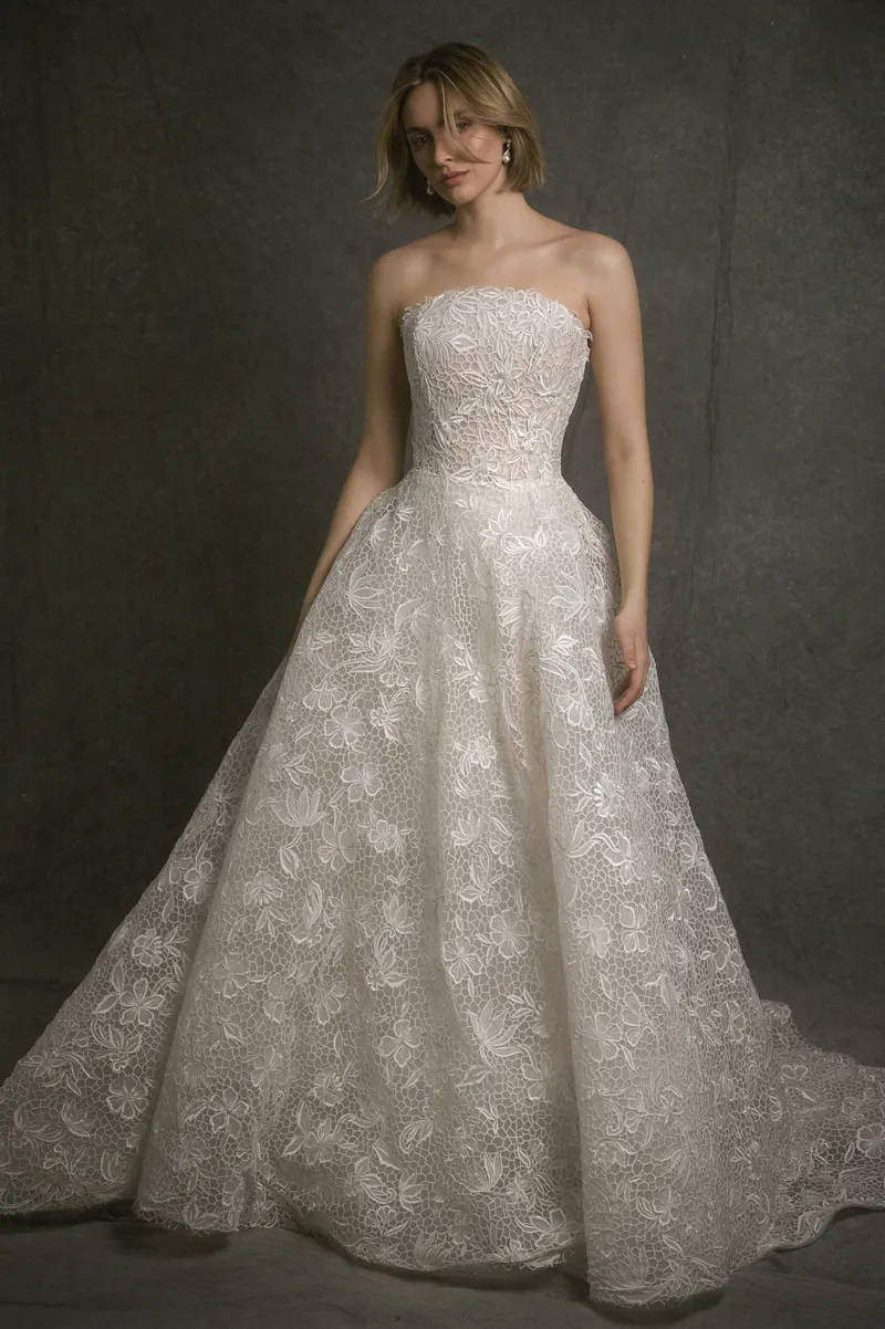 Calla by Enaura, a-line wedding dress