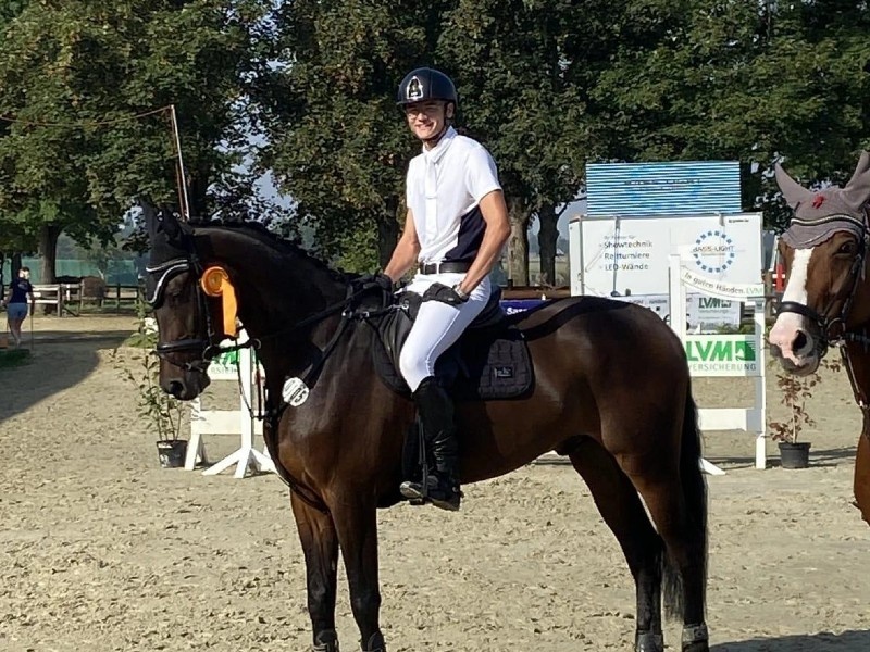 Diatendro's Clara profile photo