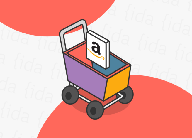 Carro de compras con el logo de Amazon en su interior.