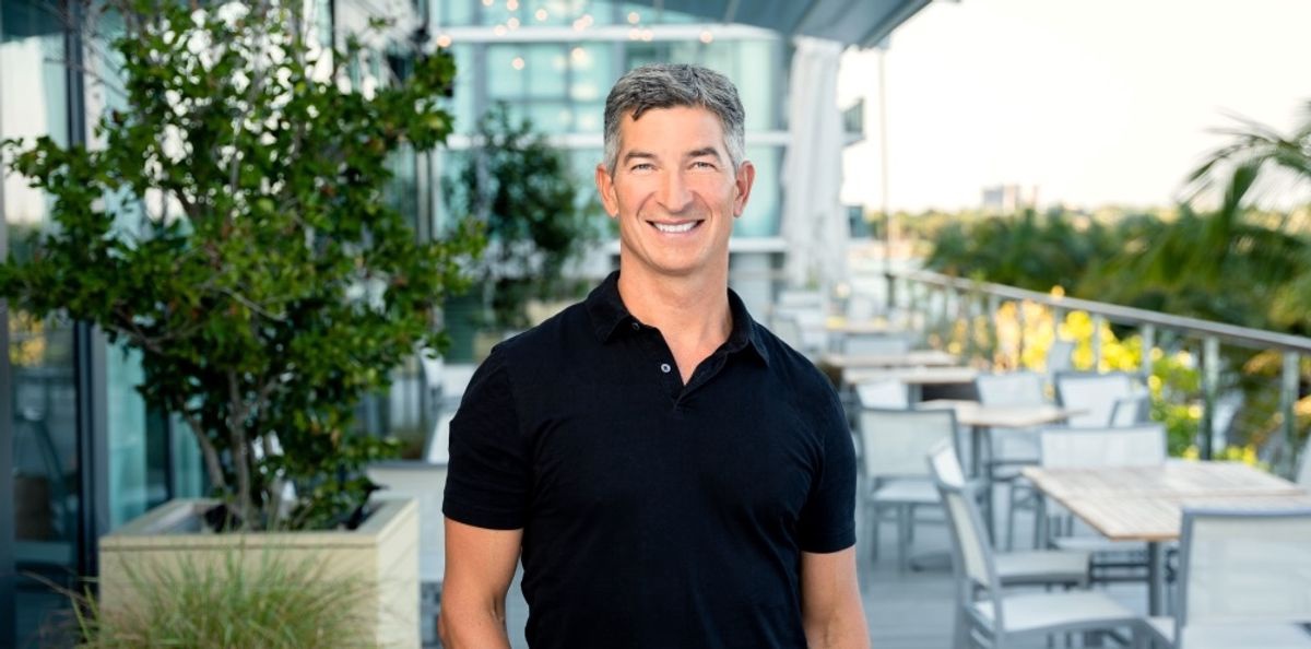 Particle: Kayak Names Peer Bueller CEO as Co-Founder Steve Hafner Moves ...