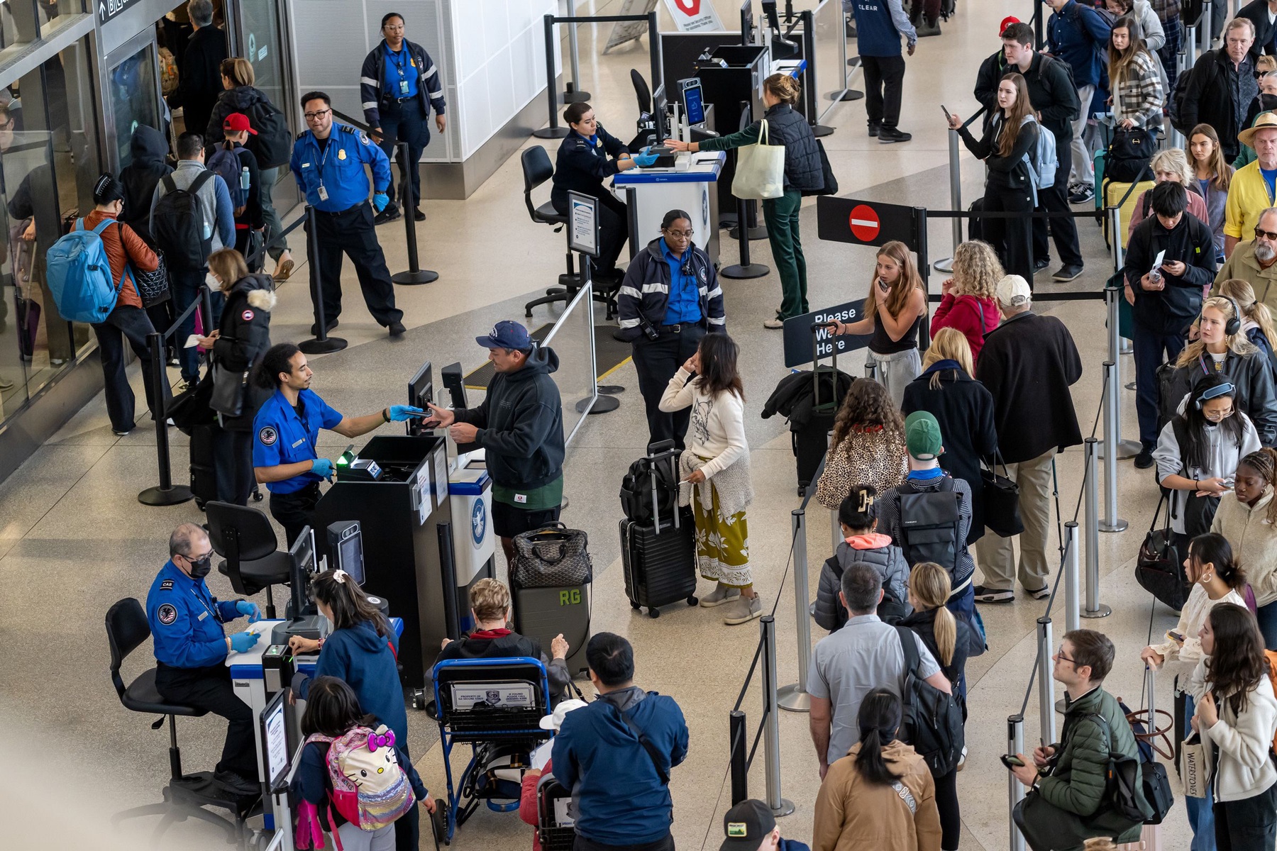 Particle: Private Screening Lets 20 U.S. Airports Avoid TSA Shutdown Delays