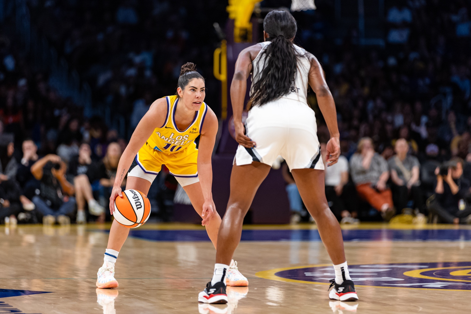 Particle: WNBA Free Agency Talks Open as Teams Lock In Stars With Core Tags