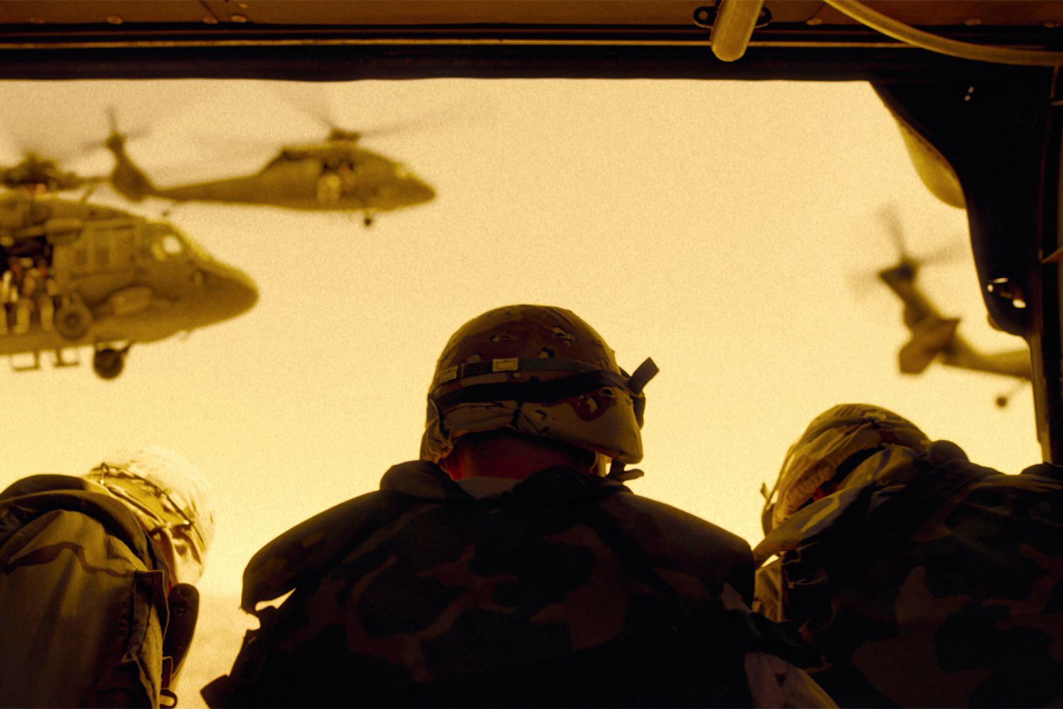 Particle: Netflix's 'Surviving Black Hawk Down' Explores the Battle of ...