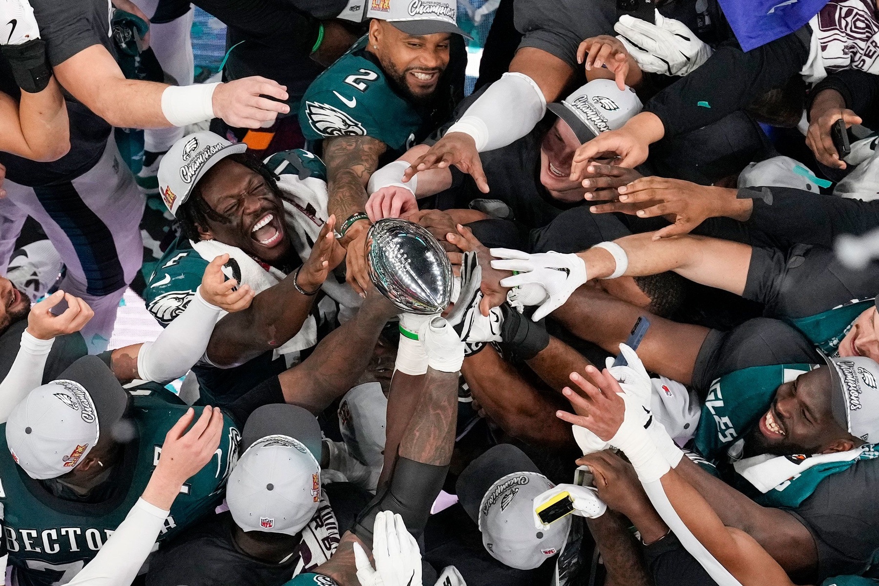Particle News Philadelphia Eagles Accept White House Invitation to