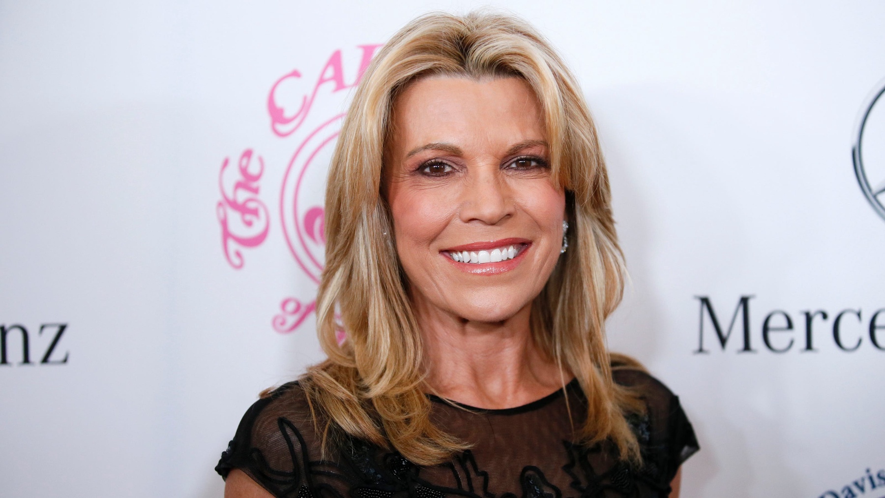 Particle News Vanna White Gets First Tattoo at 68, Inked by Daughter Gigi