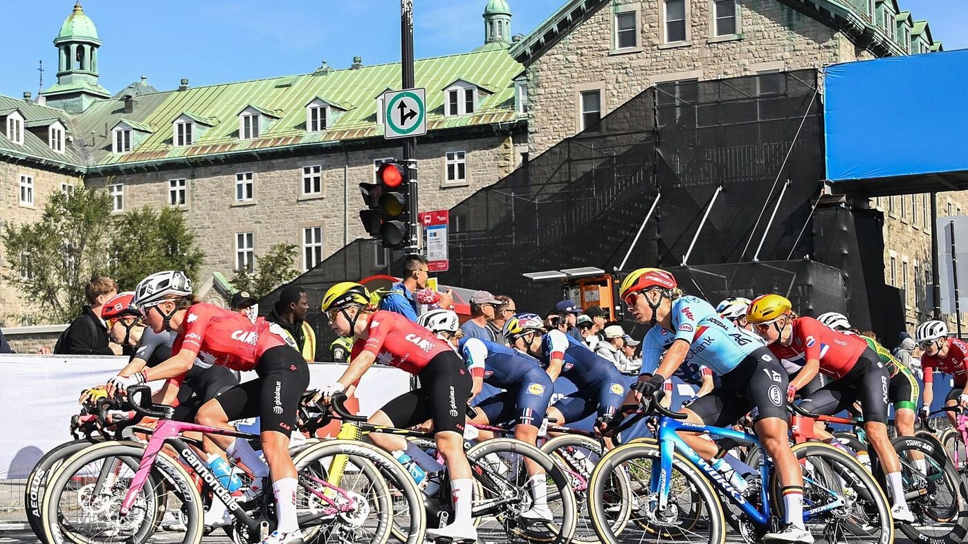 Particle: Mass Crash at Women's Road World Championships in Montreal ...