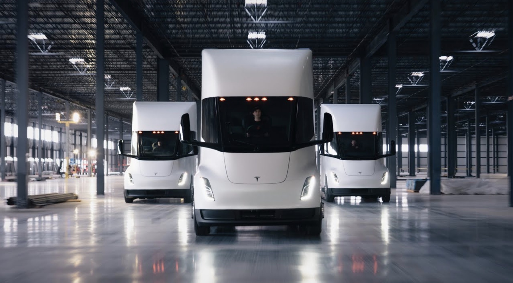Particle: Tesla Confirms Semi Production to Begin by Late 2025 at ...