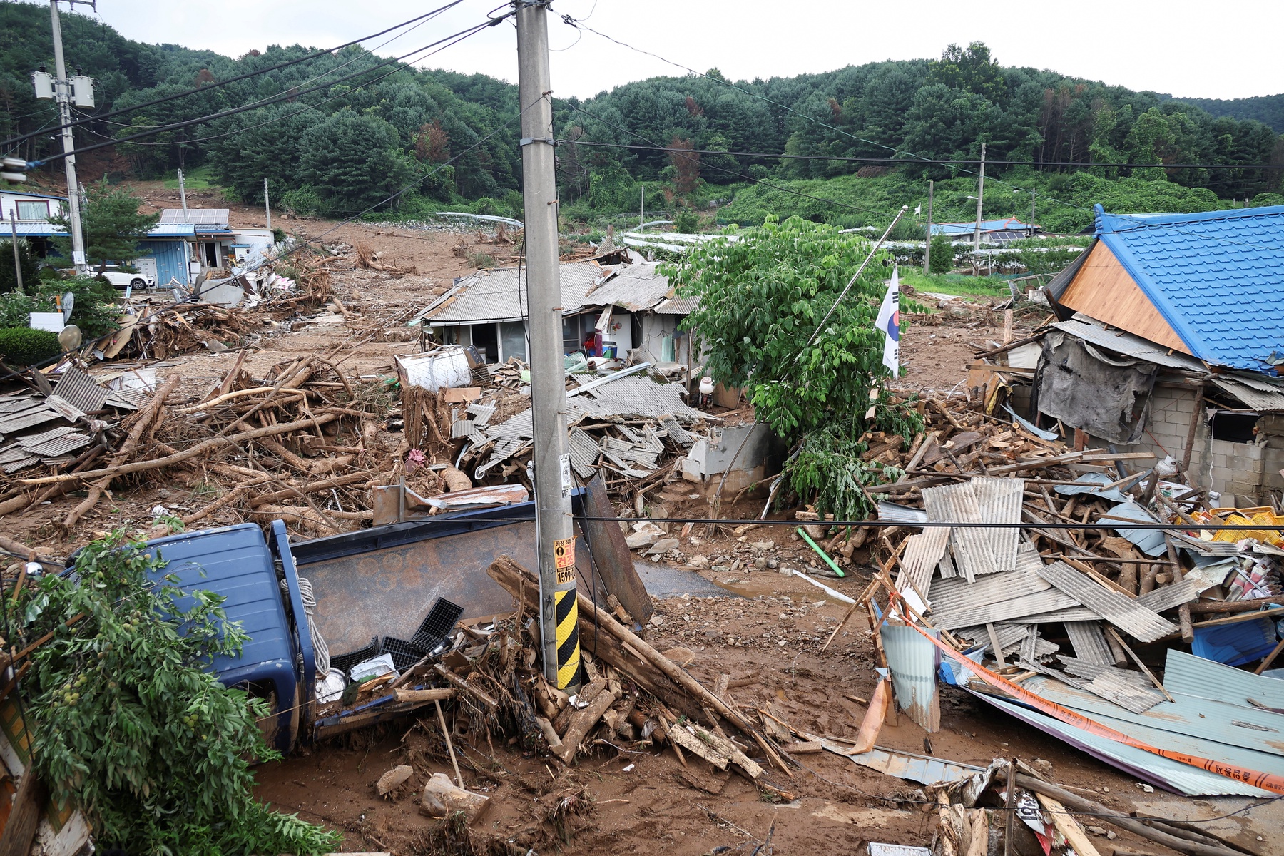 Particle News: South Korea Designates Special Disaster Zones After ...