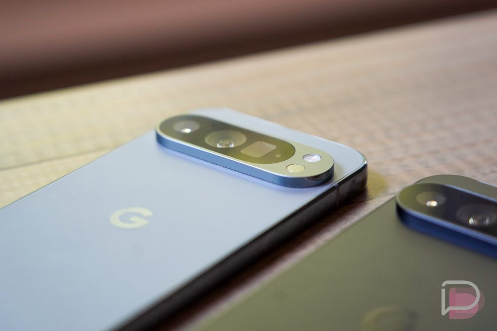 Particle: Google Pushes Android 16 QPR2 Beta 3.2 to Pixel Devices With ...