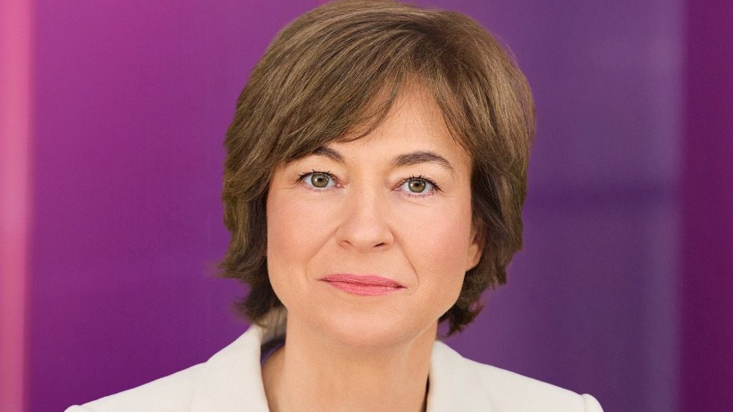 Particle: German Late-Night Talk Shows This Week Probe Pension Rift ...