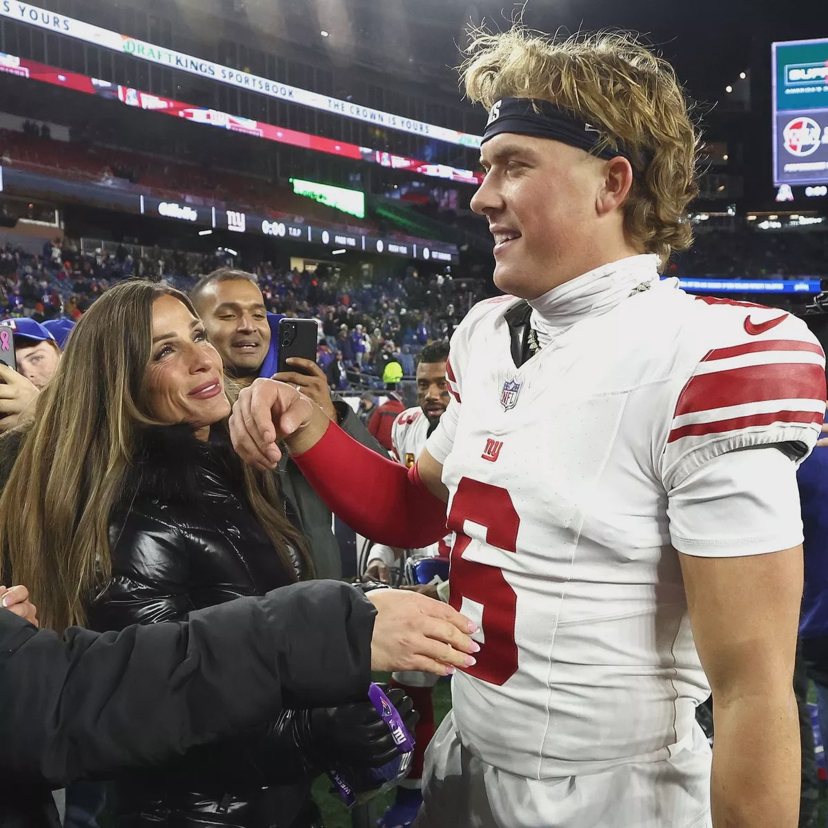 Particle: Giants Rookie Jaxson Dart Linked to Model Marissa Ayers After ...