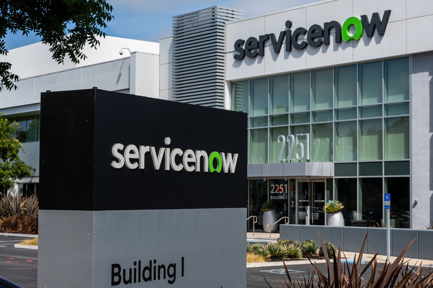 Particle News: ServiceNow in Advanced Talks to Buy Armis for About $7 ...