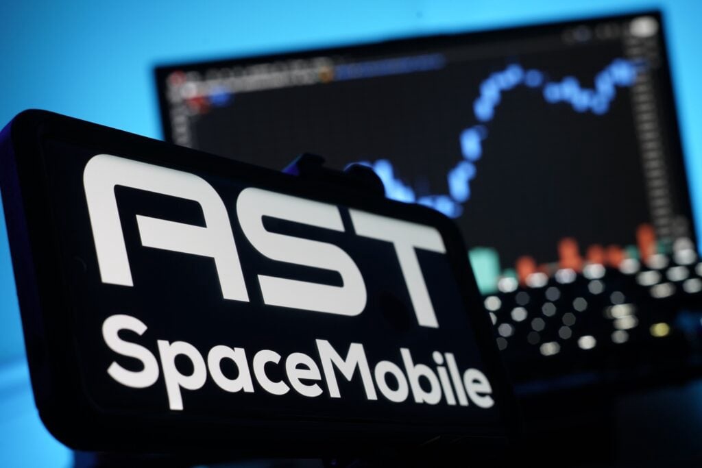 Particle: AST SpaceMobile’s BlueBird 6 Launches on ISRO LVM3, Deploys ...