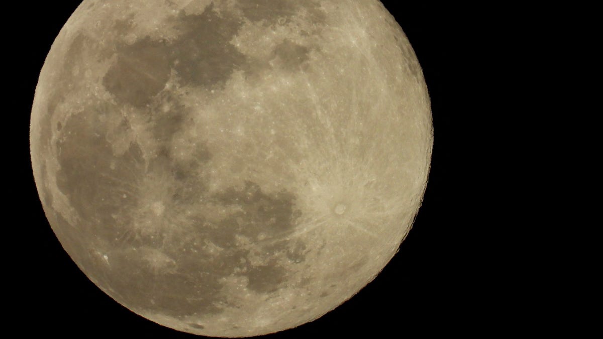 Particle: Wolf Moon Peaks as Quadrantids Arrive, First Supermoon of ...