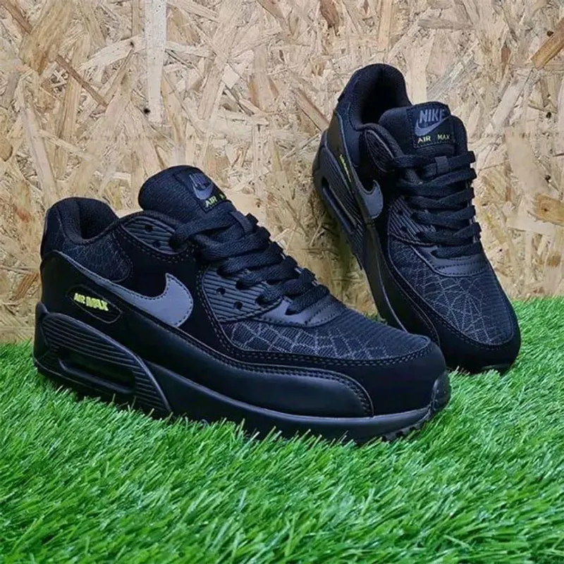 Air Max 90 Black - Urbantreks 