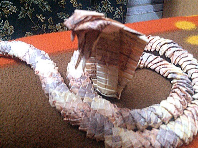 Smallest Origami Cobra Made From Rupee Notes