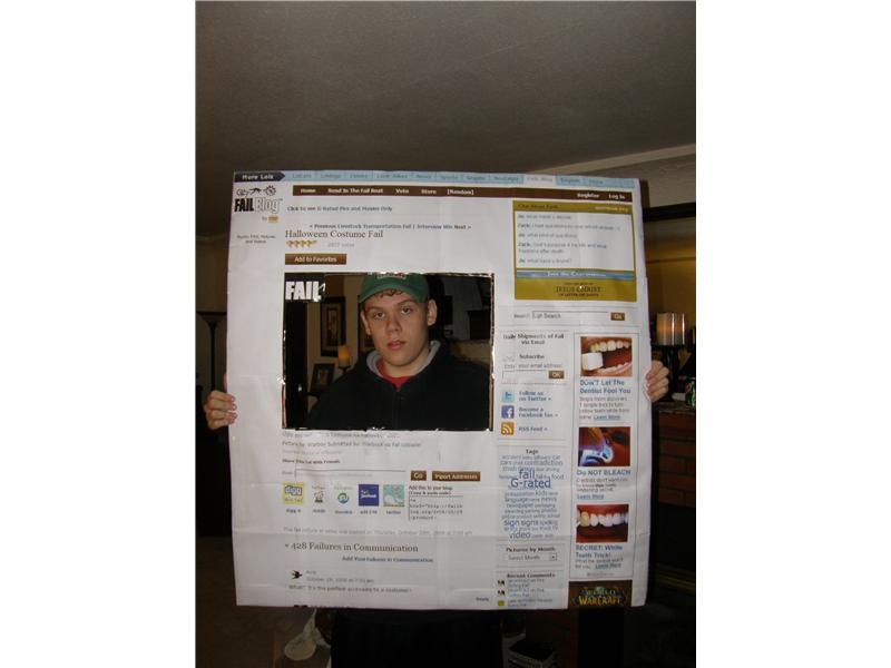 Most People Wearing FAIL Blog Costumes At Once
