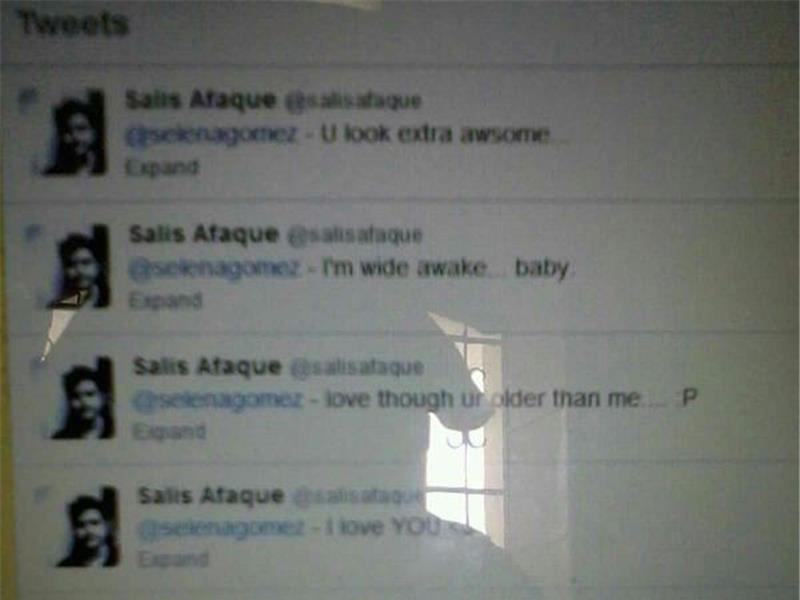 Most Consecutive Tweets To @SELENAGOMEZ