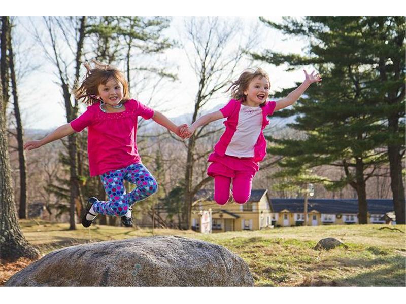 Most Photographs Of People Jumping By A Single Photographer