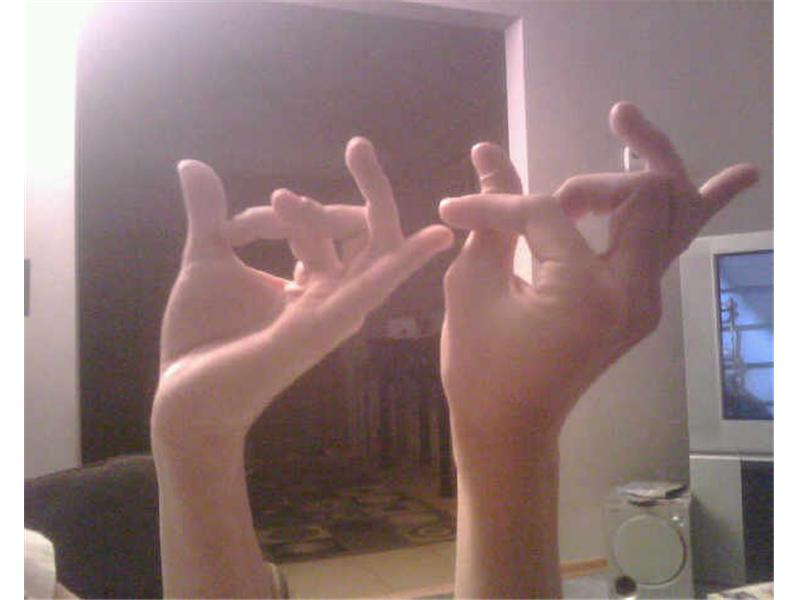 Longest Word Or Phrase Spelled Using Hands And Fingers