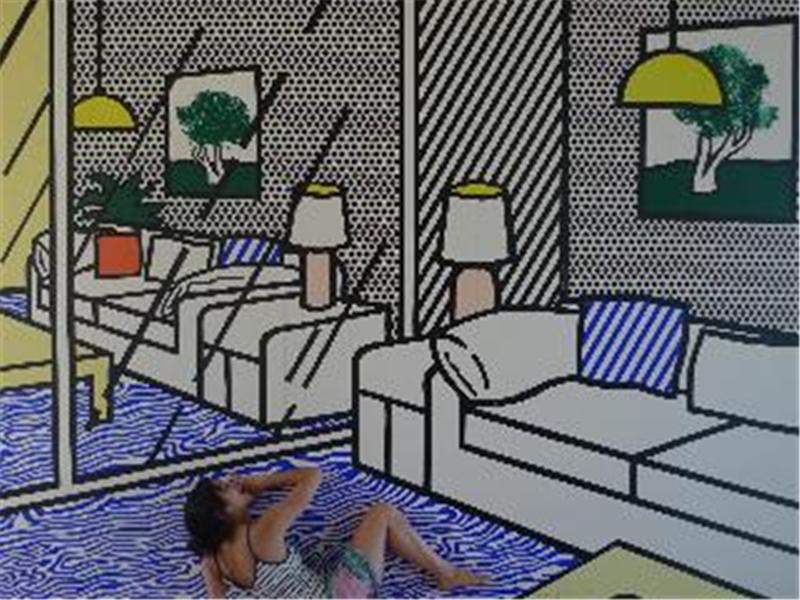 Most People Photographed In Front Of A Lichtenstein Reproduction During A Music Festival