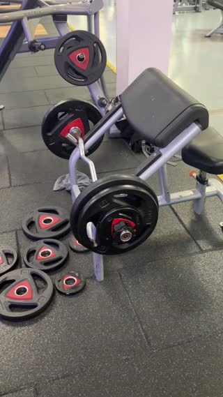 Heaviest Preacher Curl
