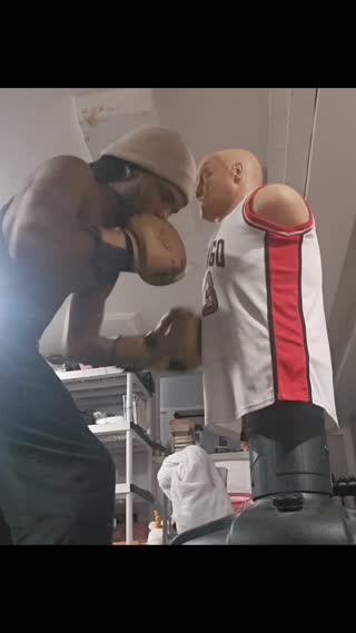 Fastest Time To Perform 10 Hook Punches