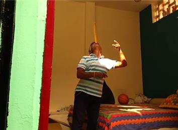 Longest Time Balancing A 30-cm Wooden Ruler On Nose | World Record ...