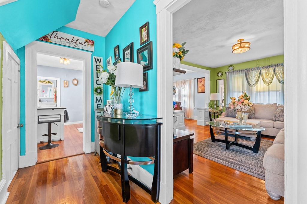 House 1914038277