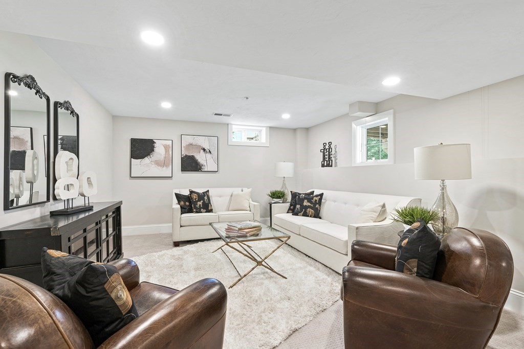 House 1927677186
