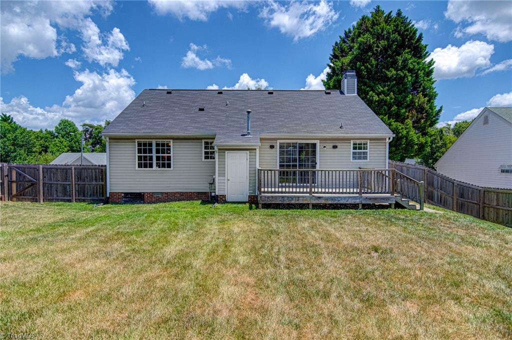 Virtual tour for 3100 Brookrun Drive, Jamestown, NC 27282