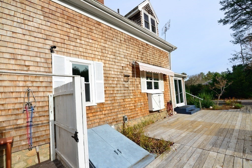 House 1958591664