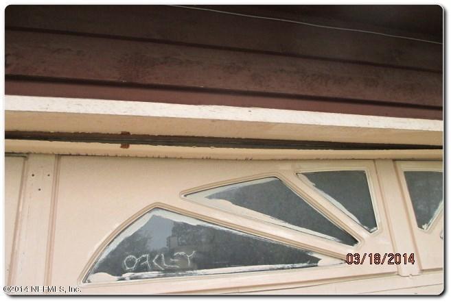 House 1992329663